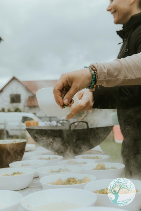 DZIKA BIESIADA Z KASZEBE SLOW LIFE - warsztat dzikiego gotowania