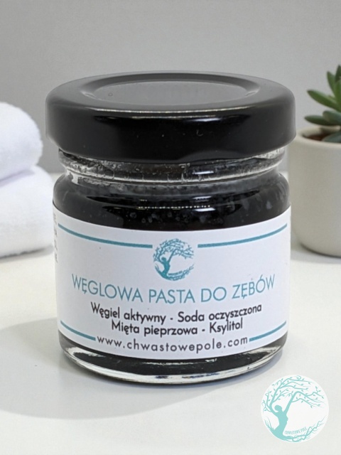 WĘGLOWA PASTA DO ZĘBÓW