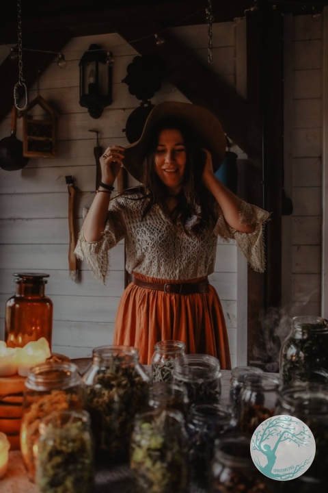 Ziołowa Apteczka – Komponowanie Mieszanek na Pięć Dolegliwości